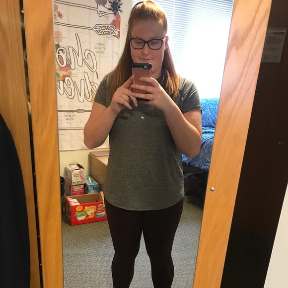 Meet your Posher, Katie - Picture 1 of 2